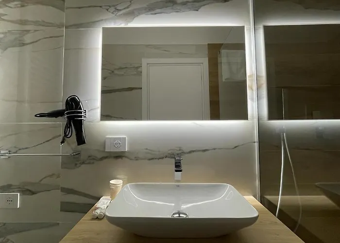 Corso 219 Монтесильвано